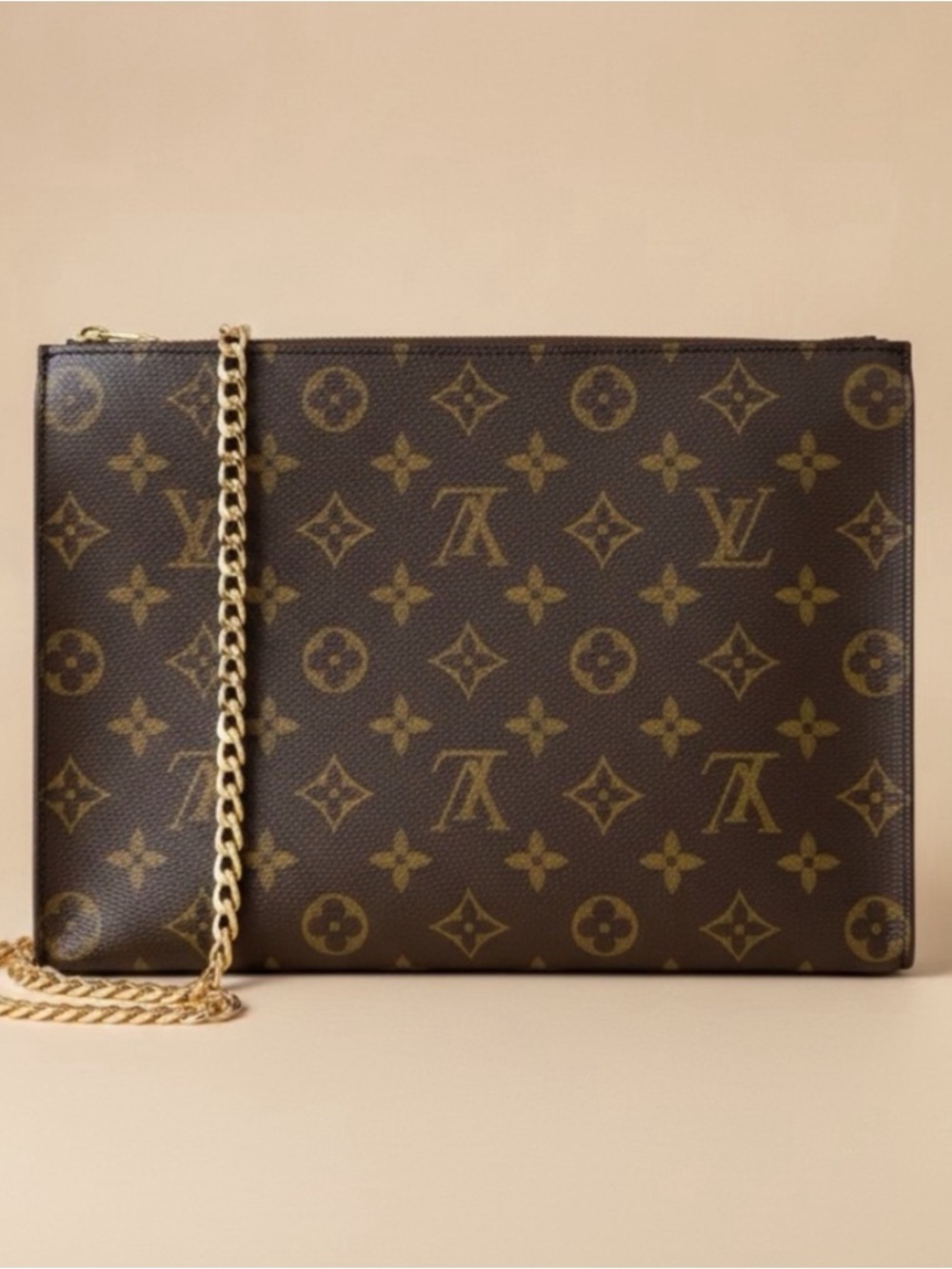 Iconic Louis Vuitton LV Toiletry 26 Classic Monogram Canvas lock & key & insert